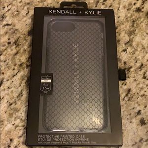 Beautiful Kendall and Kylie phone case